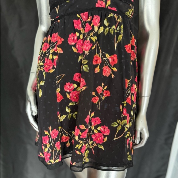NBD Mini Floral Print Dress - Picture 7 of 10